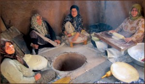 پارسی‌انجمن: در پاسداری و پالایش زبان پارسی 81-1394-5-16-300x174 نگاهی به کوتاه‌شدنِ واژه‌ها در گویش‌های روستایی گویش‌های روستایی گویش روستایی گویش سامان حسنی پارسی انجمن